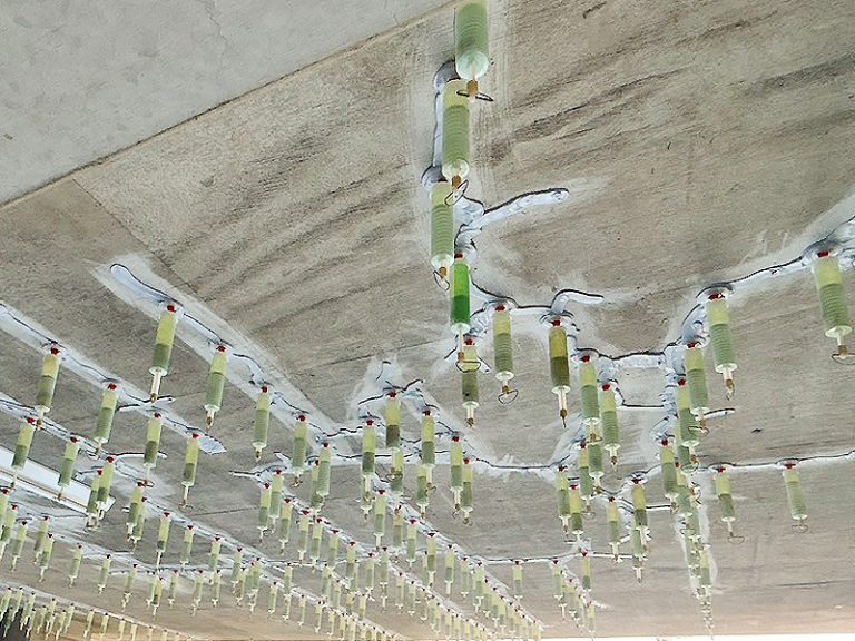 「天井からポタポタ…」マンション駐車場のコンクリート漏水をIPH工法で解決！