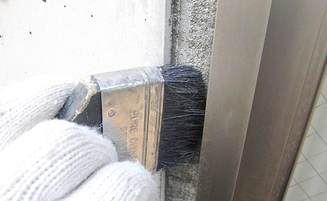 シーリング工事 窓サッシ廻り 防水 外壁などの改修工事や 雨漏り修理は山陽工業へ シーリング工事 窓サッシ廻り 防水 外壁などの改修工事や 雨漏り修理は山陽工業へ